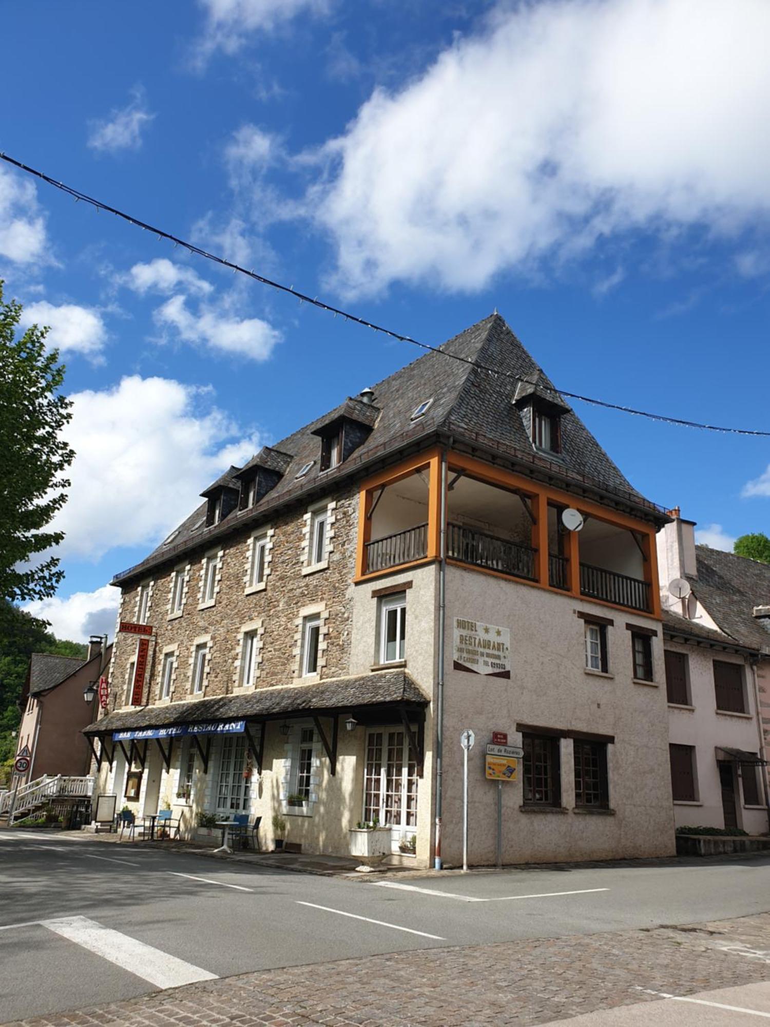 Aux Gorges Du Dourdou Hotel Conques-en-Rouergue Exterior photo